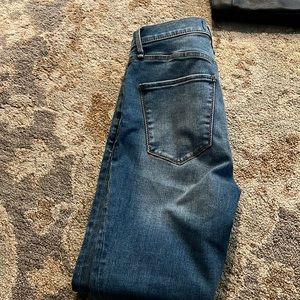 Abercrombie hight waisted skinny jeans